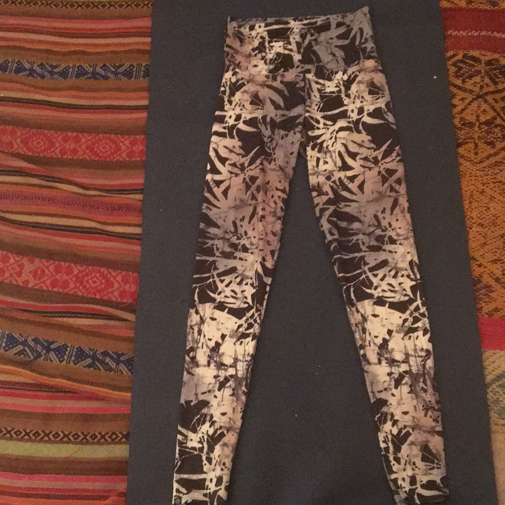 Onzie Yoga Legging